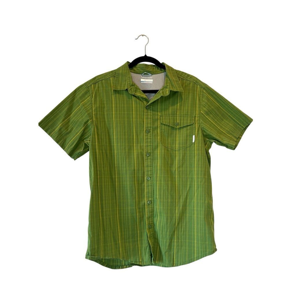 Columbia Shirt Mens Medium Green Stripe Button Up Short Sleevet